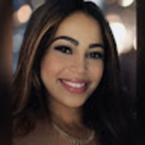 Meet your Posher, Yanaisy